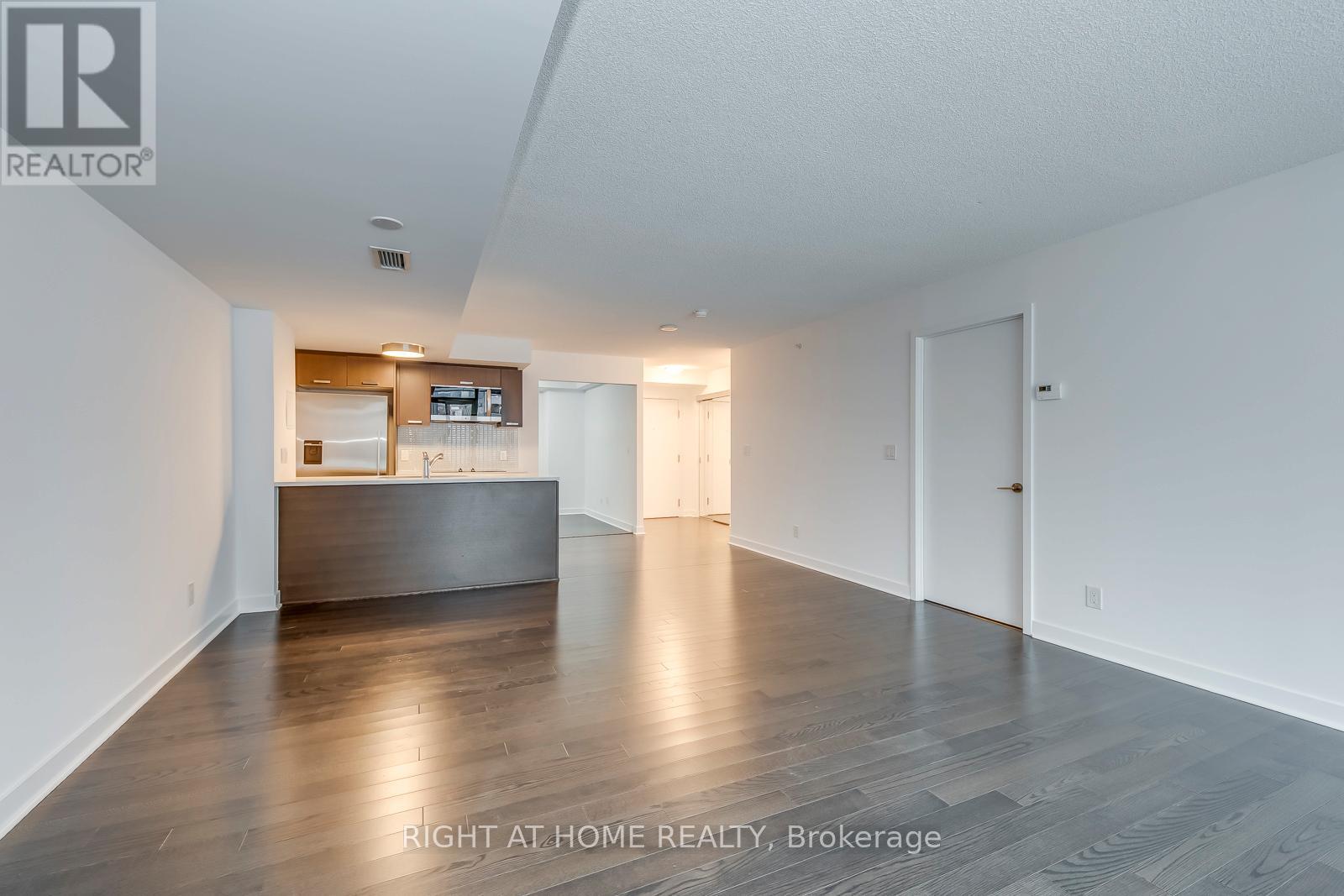 #314 295 ADELAIDE STREET W - 21