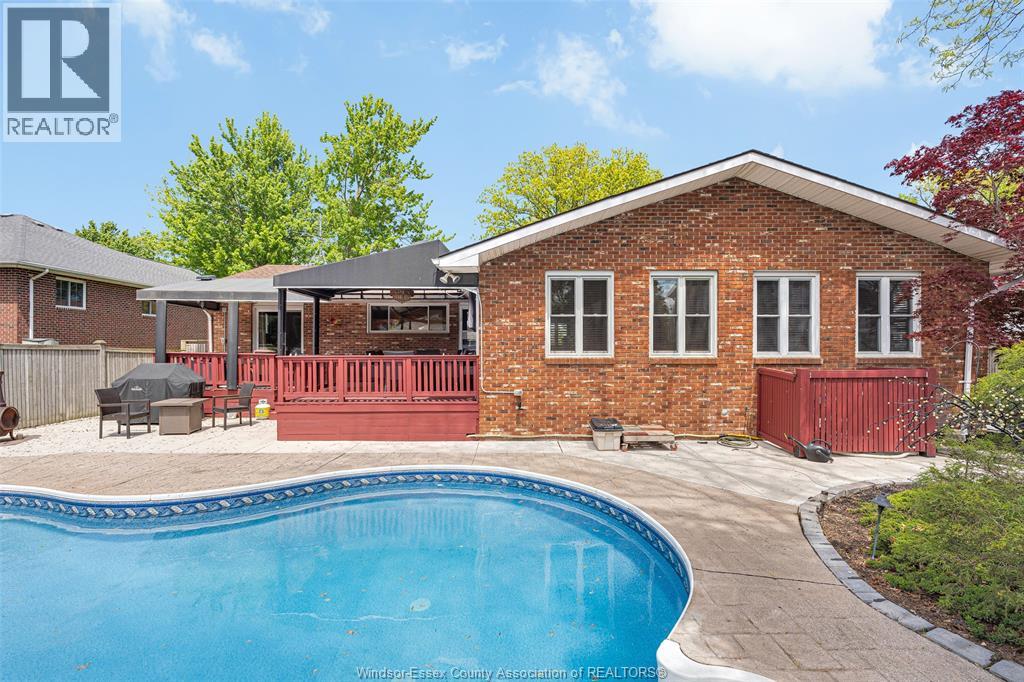274 IRWIN, Essex, Ontario, N8M2T6 — Photo 43