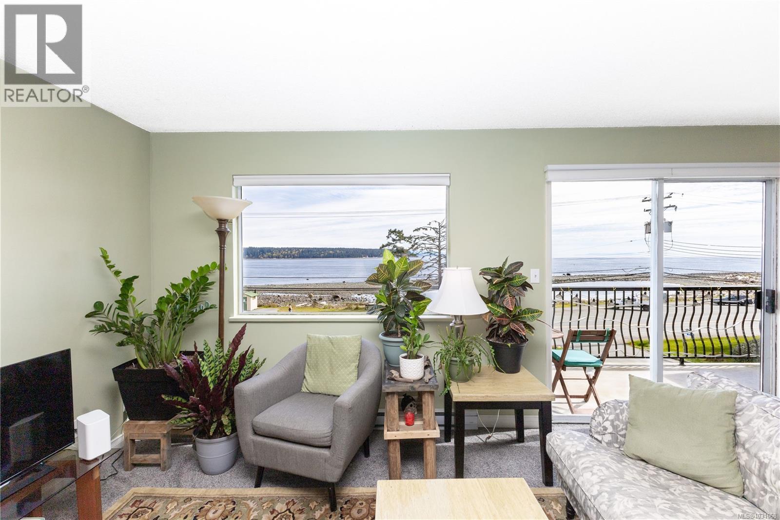 #310 622 Island Hwy S - 19