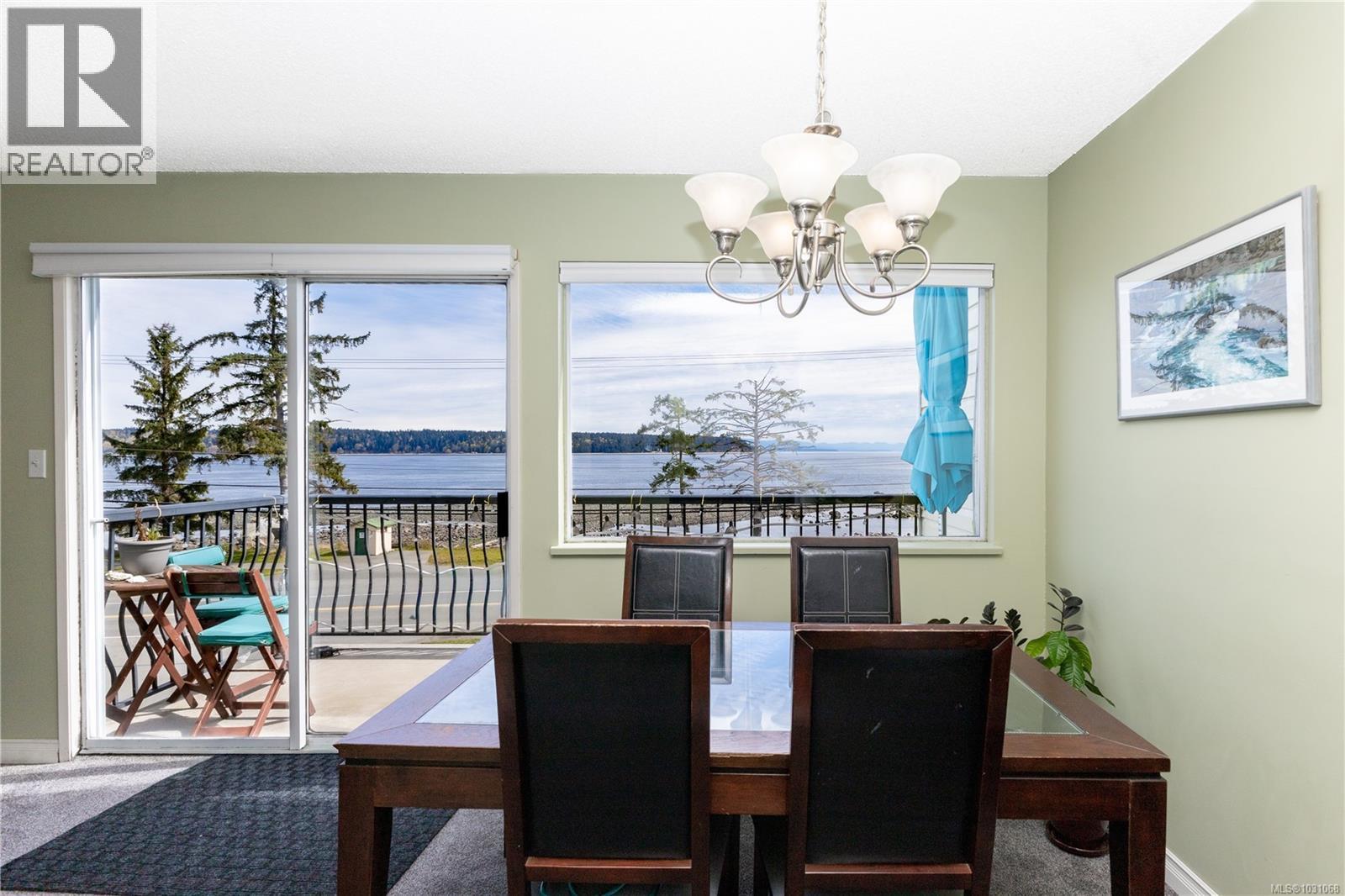 #310 622 Island Hwy S - 14