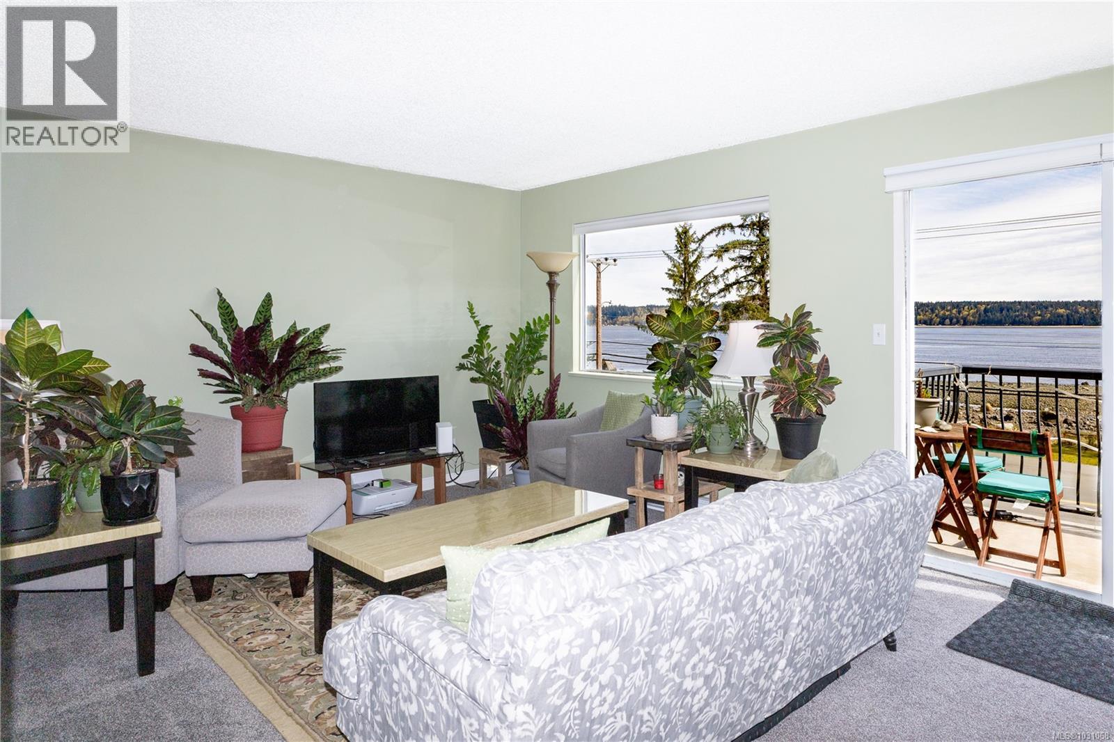 #310 622 Island Hwy S - 18