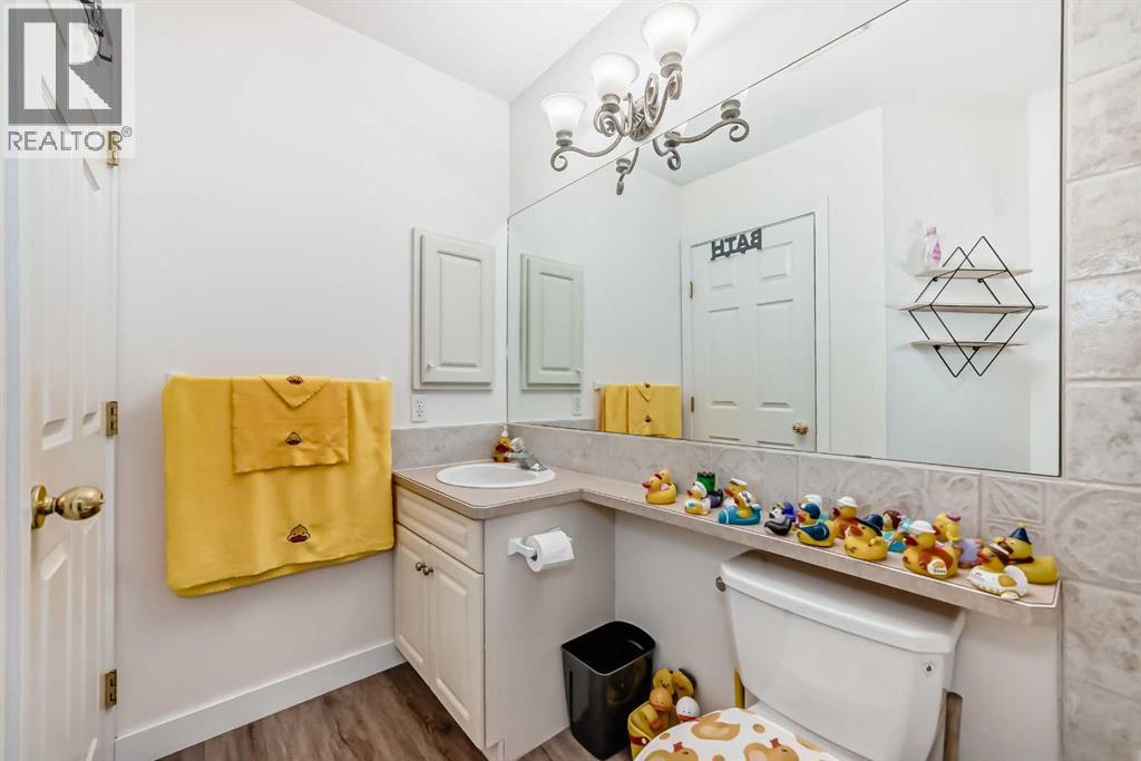 #103 2422 Erlton Street SW - 41