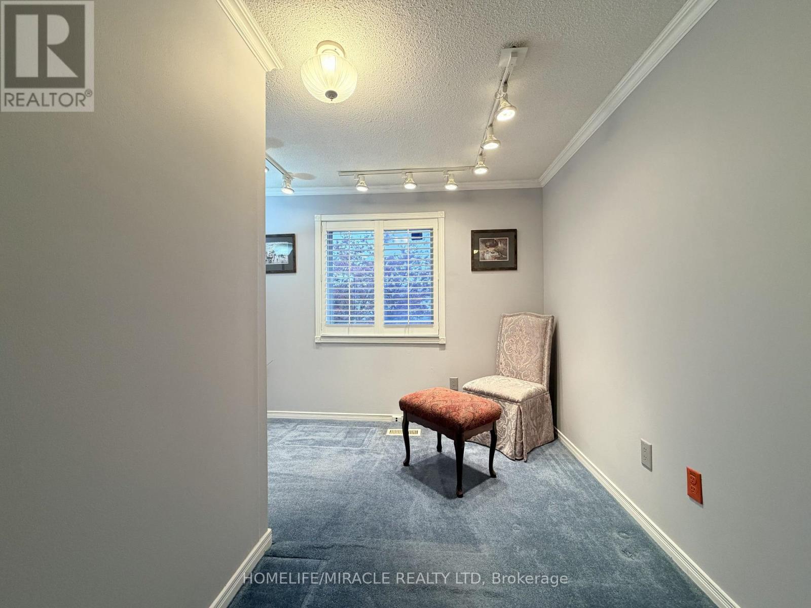 #56 50 BLACKWELL AVENUE - 20