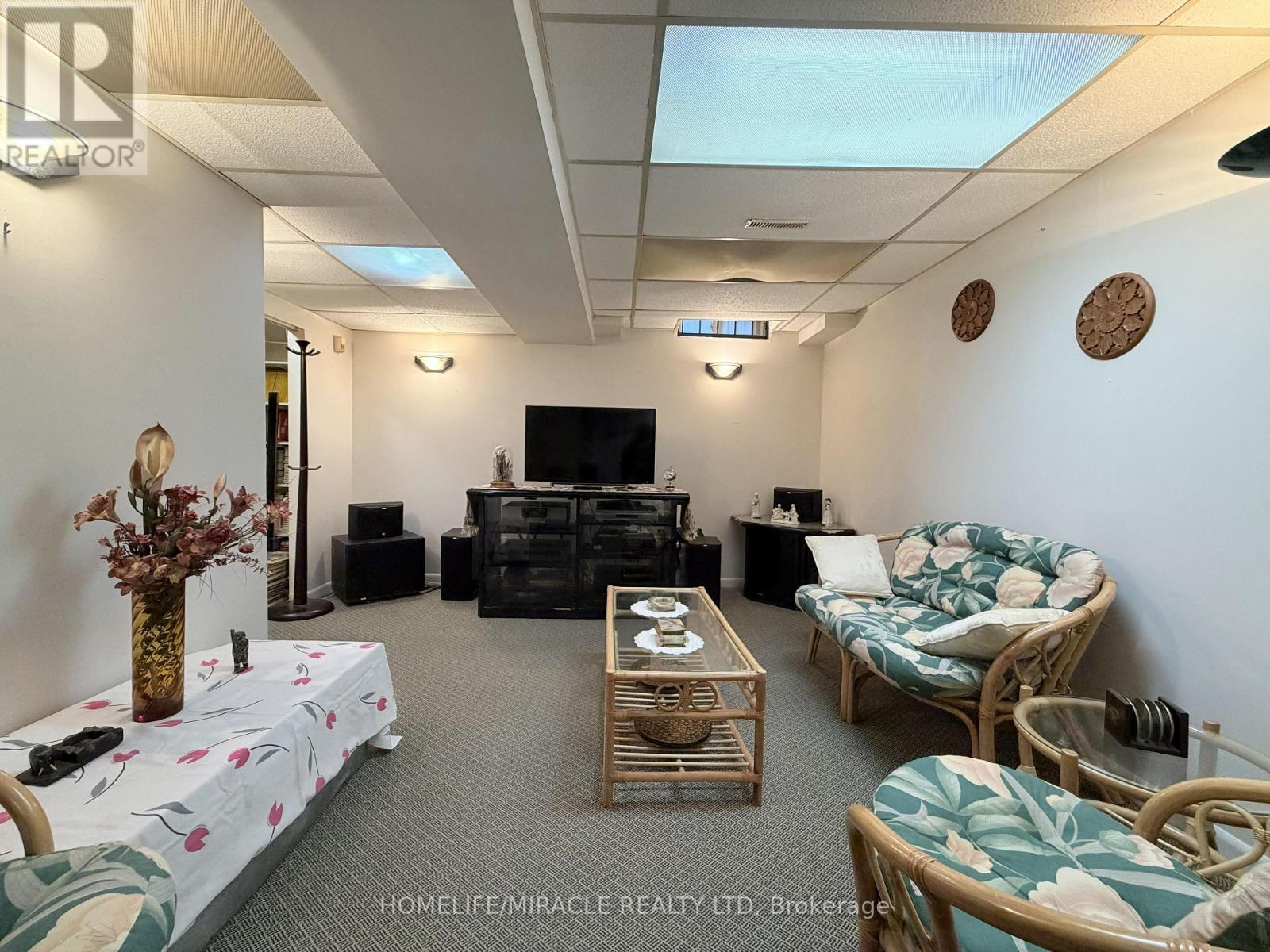 #56 50 BLACKWELL AVENUE - 24