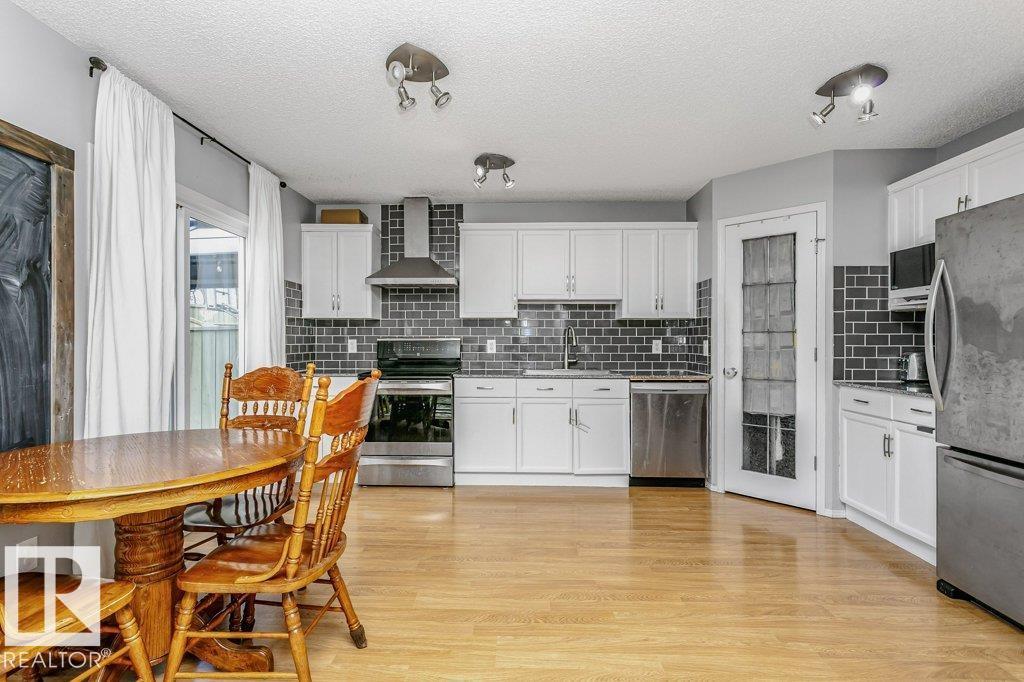 14023 156 AV NW, Edmonton