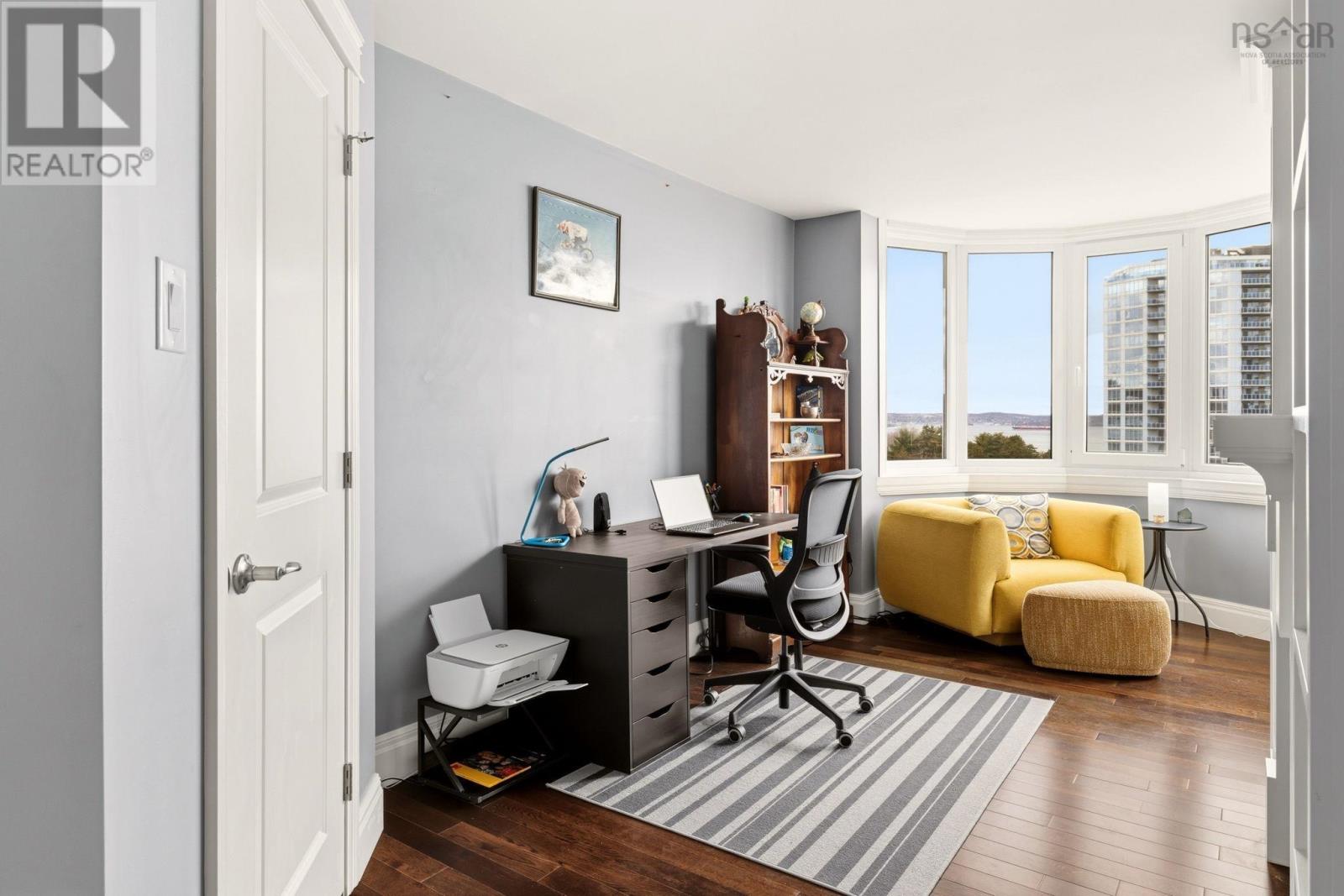 #821 45 Vimy Avenue - 20