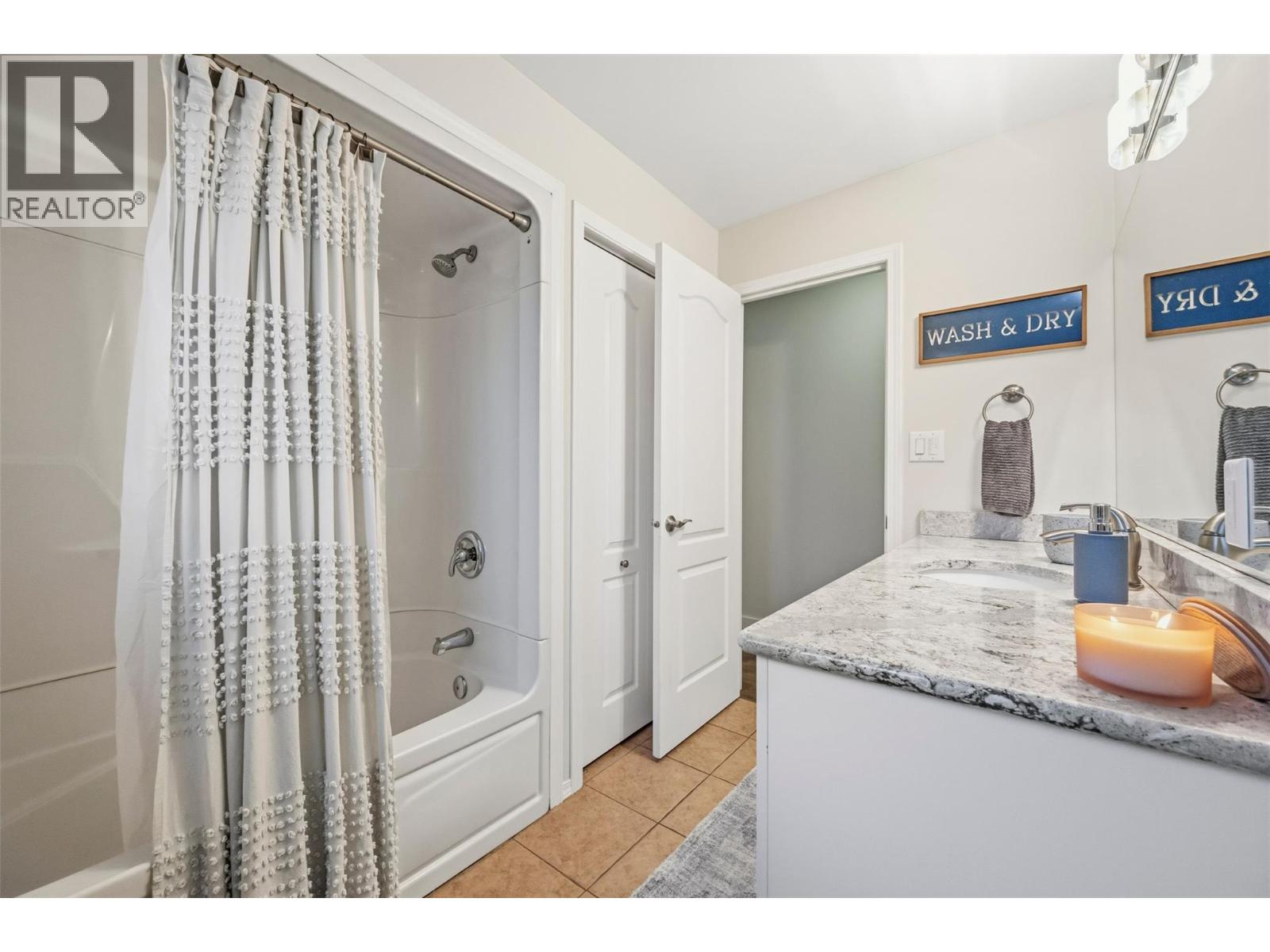 98 Dauphin Avenue, Penticton