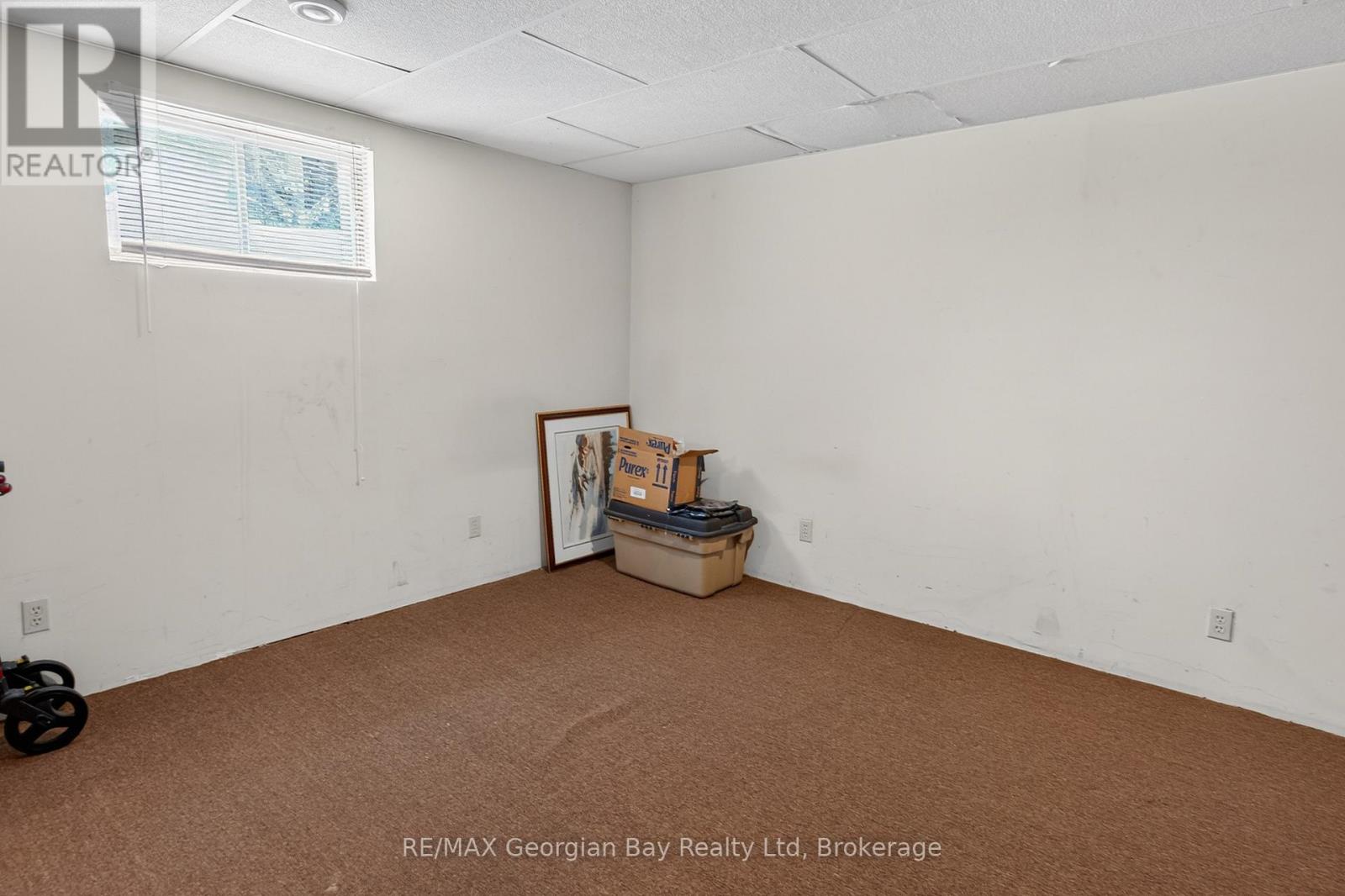 63 LEPAGE DRIVE - 25