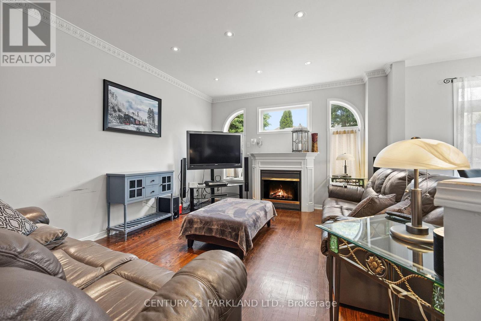 40 LADY FERN DRIVE - 19