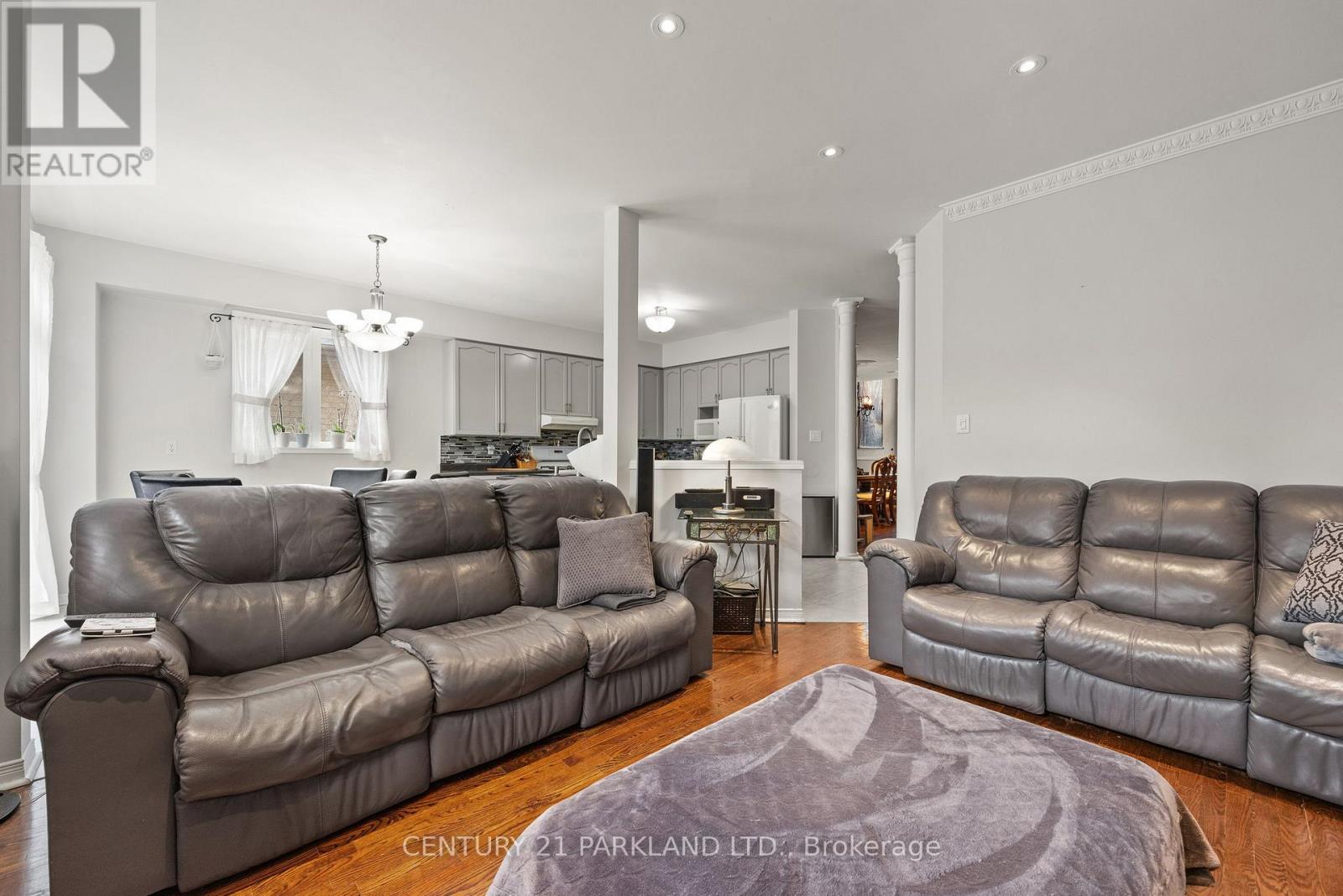 40 LADY FERN DRIVE - 20