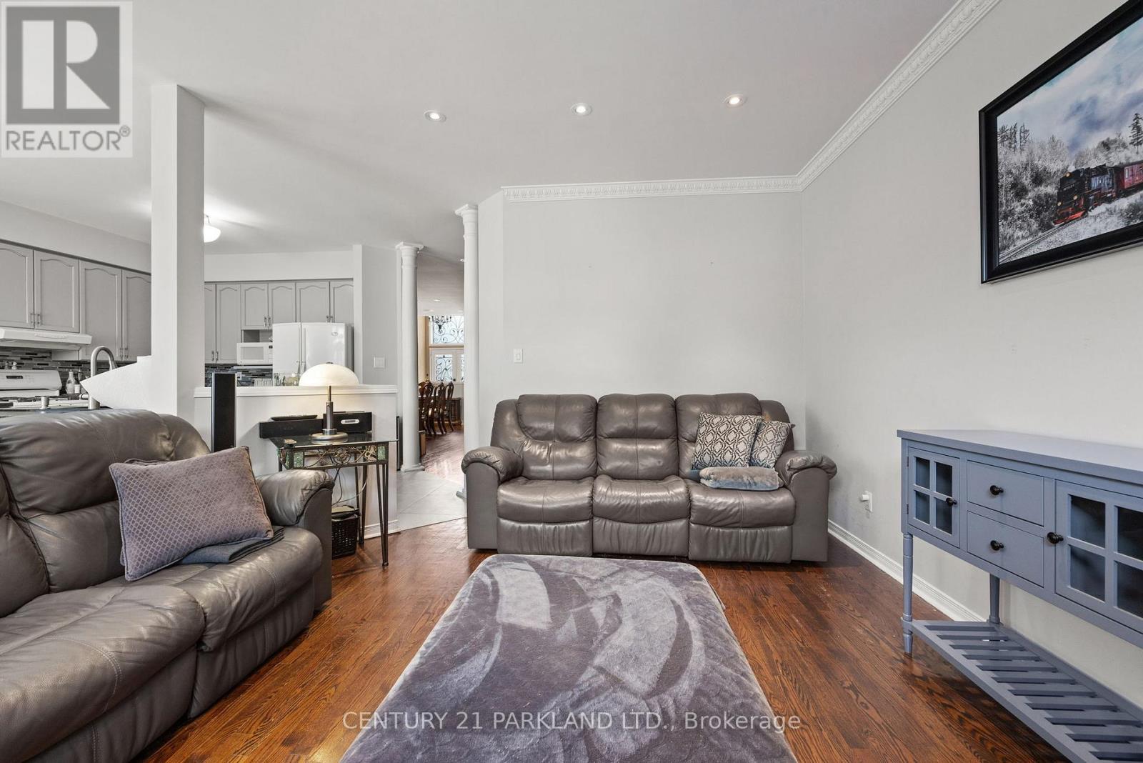 40 LADY FERN DRIVE - 21