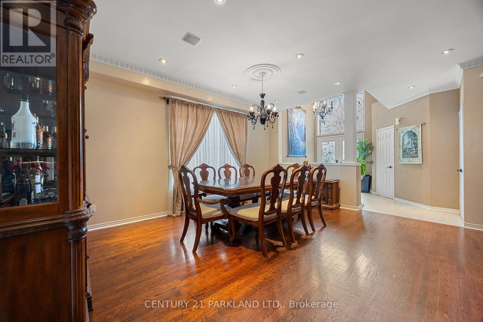40 LADY FERN DRIVE - 6