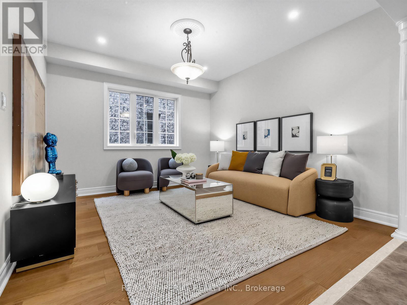 363 MARIA ANTONIA ROAD - 11