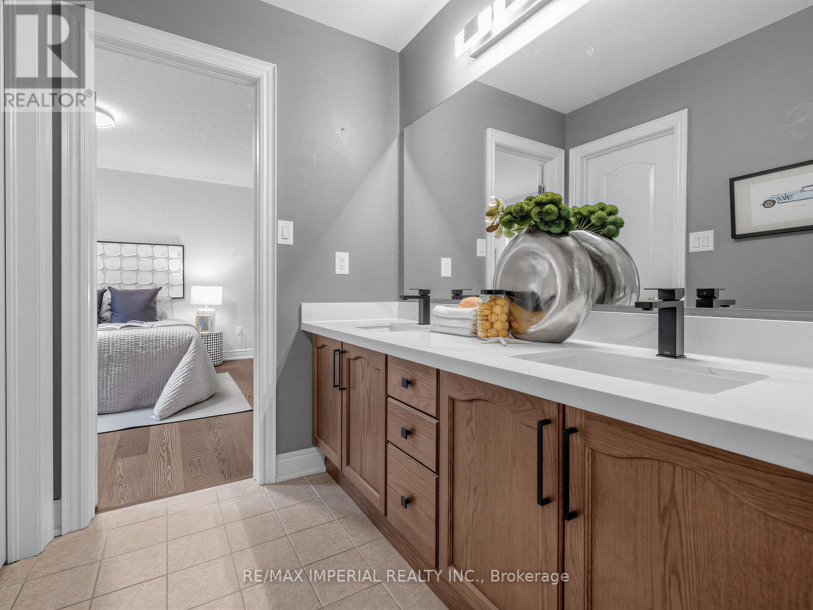 363 MARIA ANTONIA ROAD - 19
