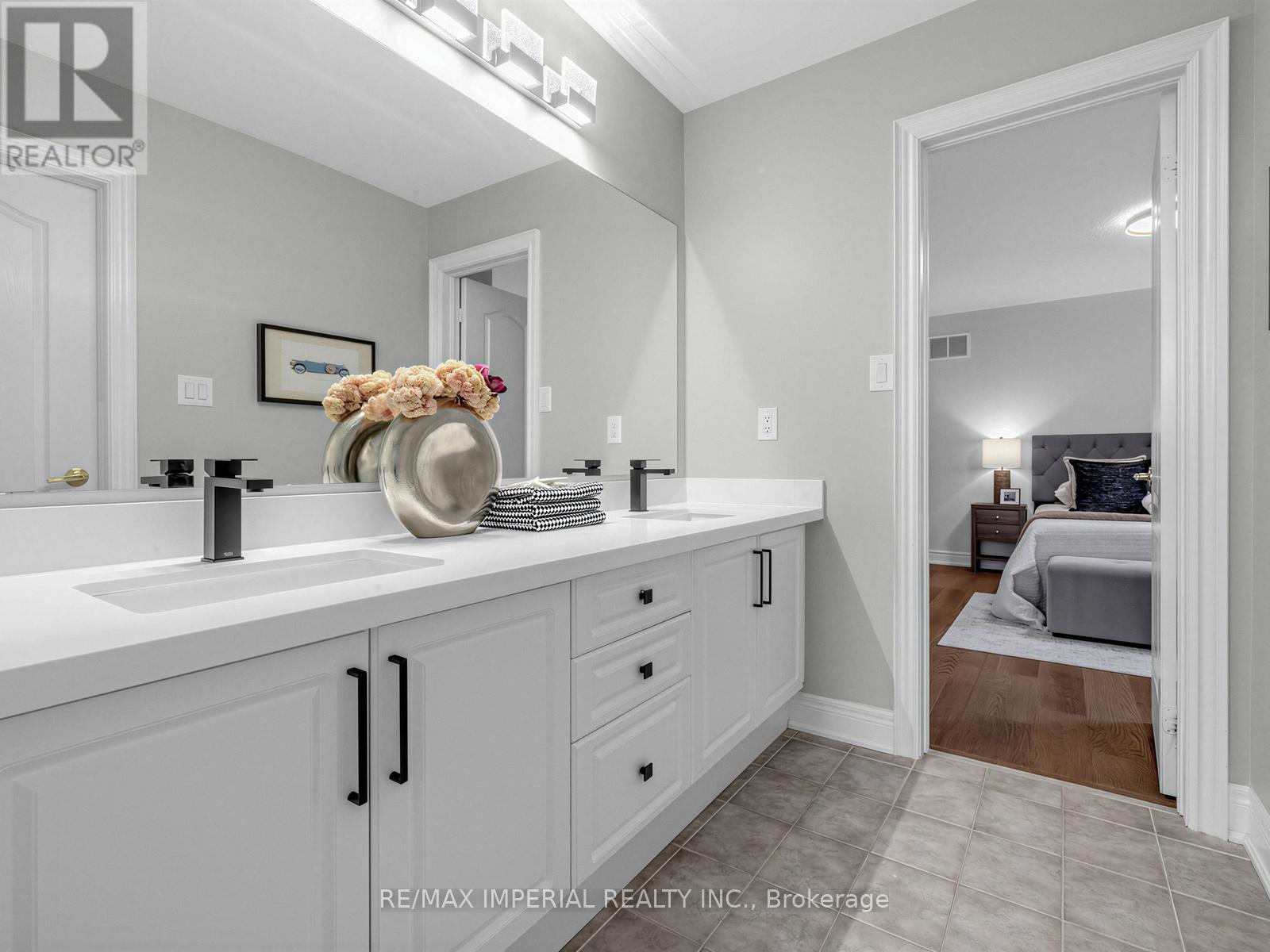 363 MARIA ANTONIA ROAD - 22