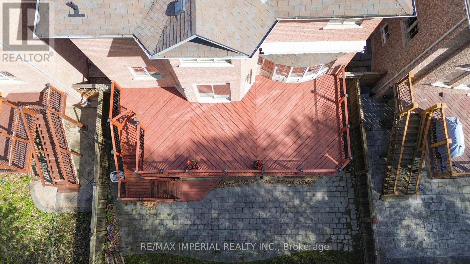 363 MARIA ANTONIA ROAD - 33
