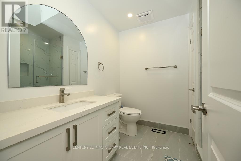 88 BAYSHORE DRIVE - 25