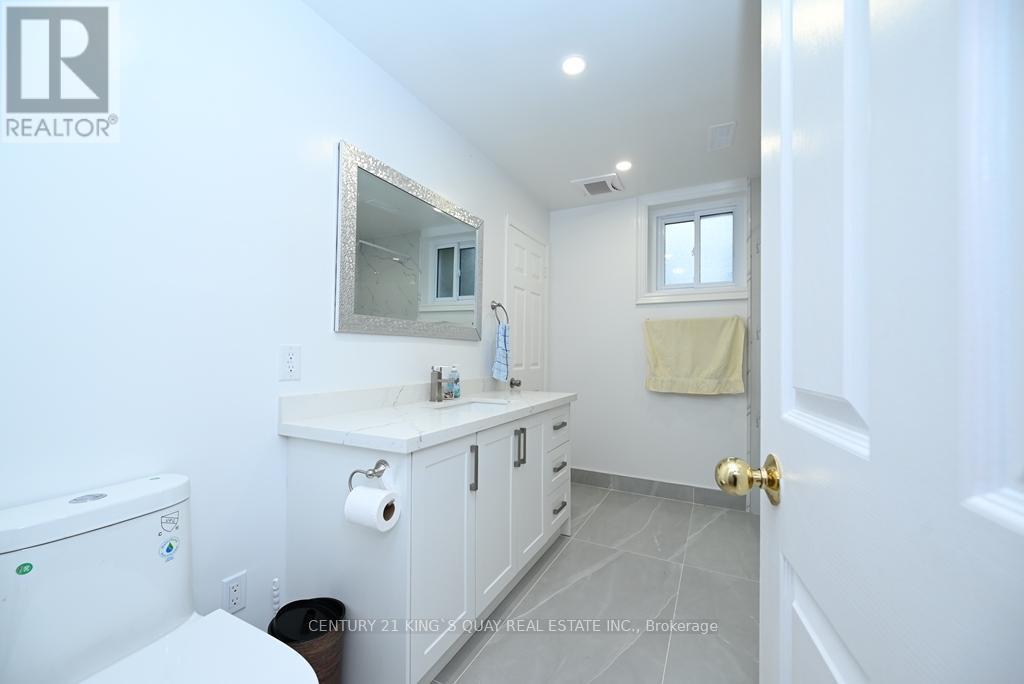 88 BAYSHORE DRIVE - 36