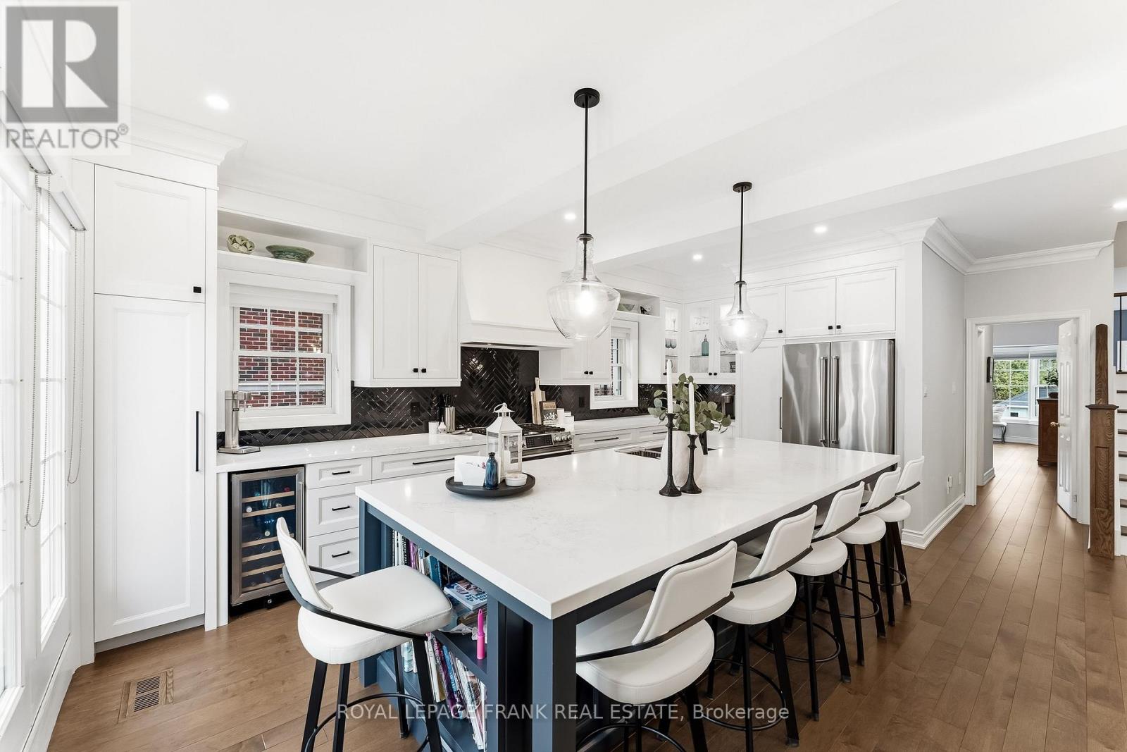 470 POPLAR AVENUE - 17