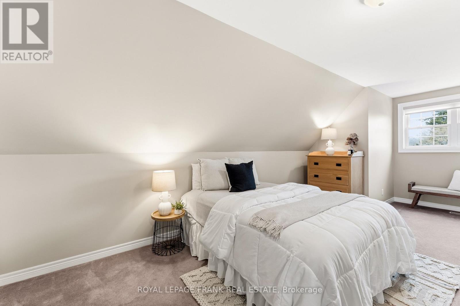 470 POPLAR AVENUE - 25