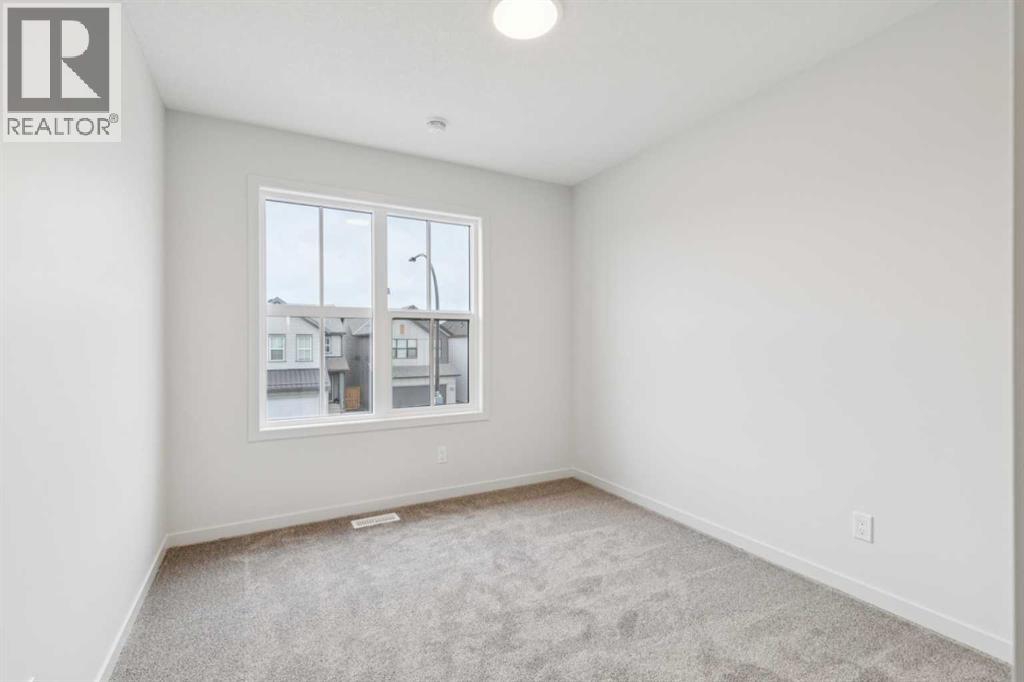 30 Bartlett Row SE - 24