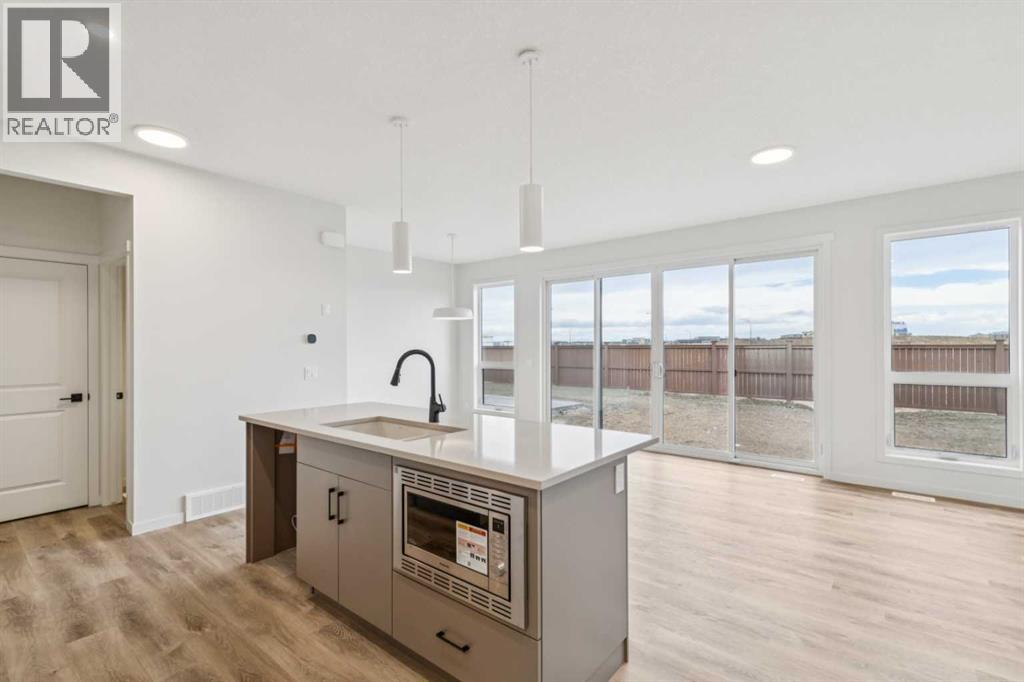 30 Bartlett Row SE - 6