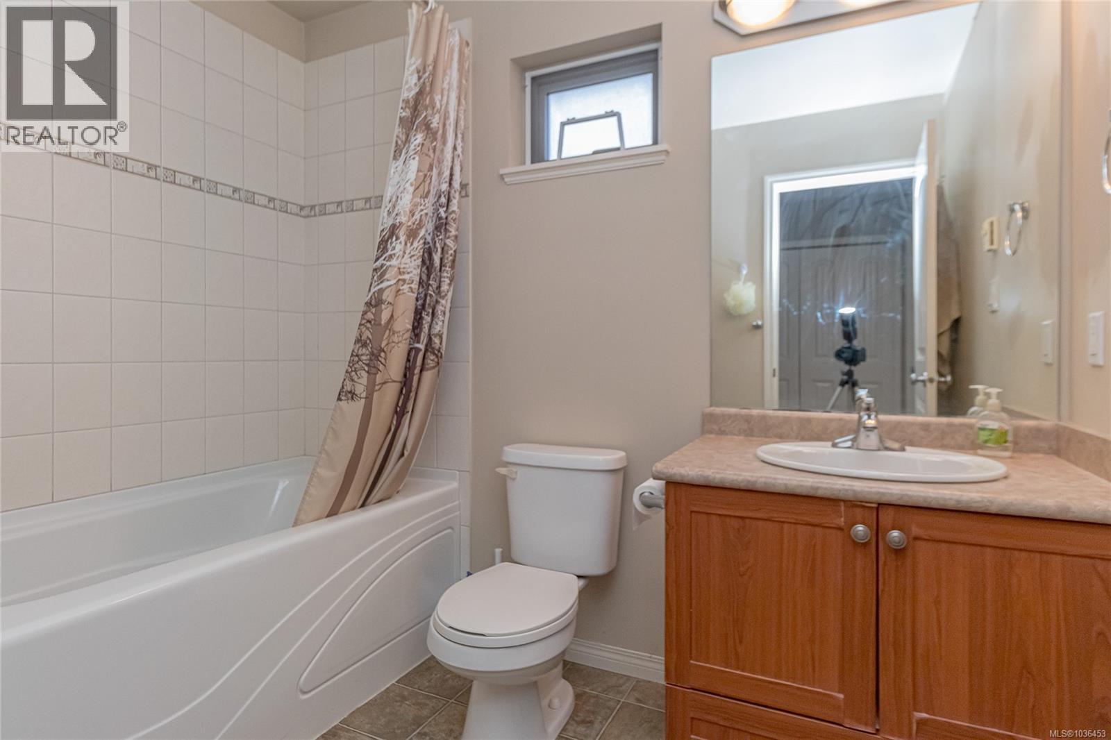 2104 Chilco Rd, View Royal