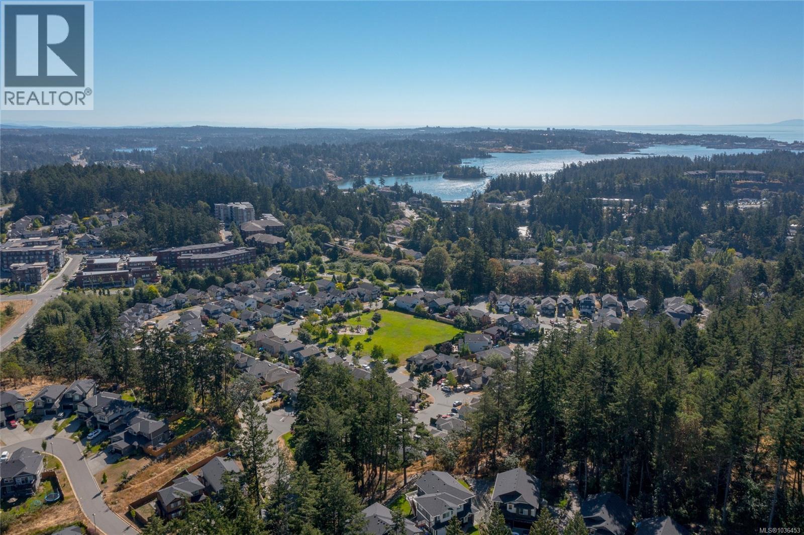 2104 Chilco Rd, View Royal