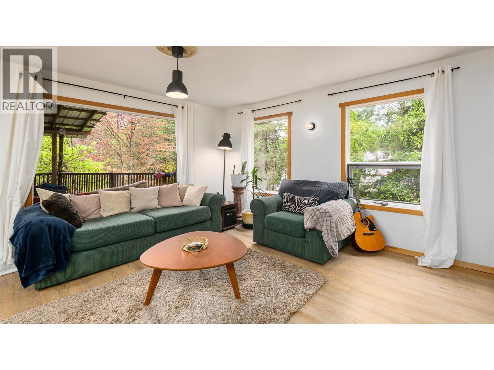 426 ASPEN Road - 10