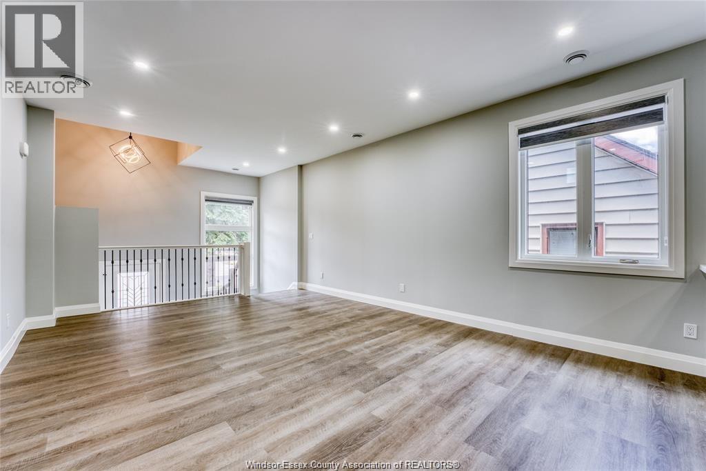 762 SOUTH PACIFIC AVENUE - 4