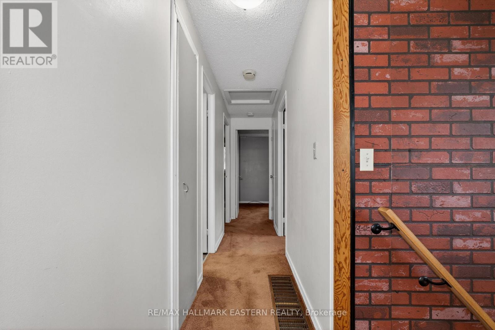 1121 NORMAN CRESCENT - 14