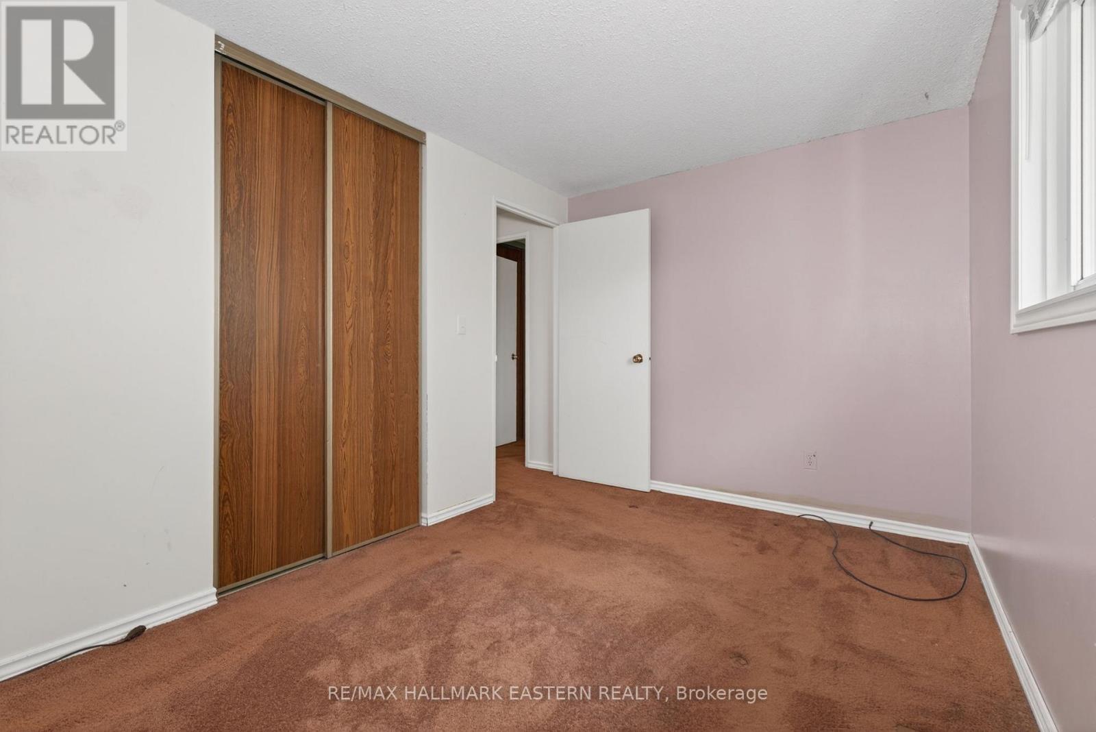 1121 NORMAN CRESCENT - 18