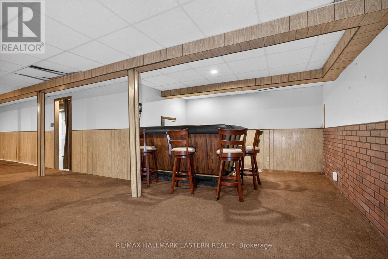 1121 NORMAN CRESCENT - 27