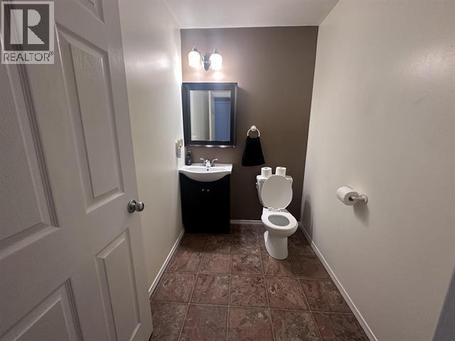 5228 42 STREET - 22
