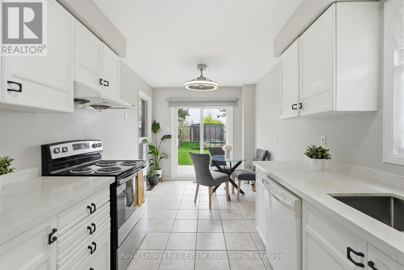 8 SPARROW COURT - 12