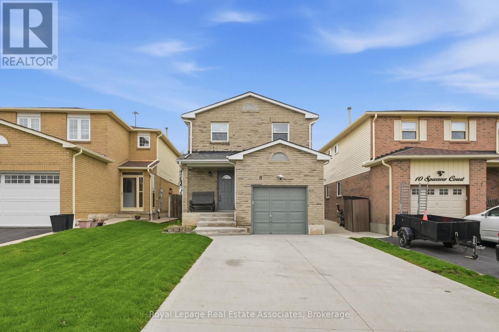 8 SPARROW COURT - Image 2