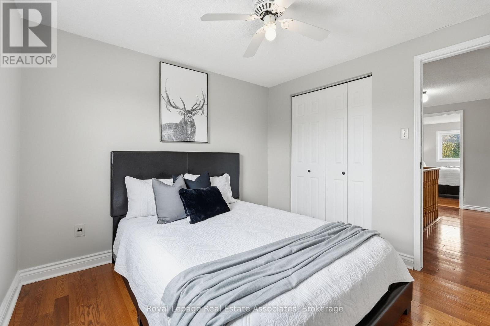 8 SPARROW COURT - 28