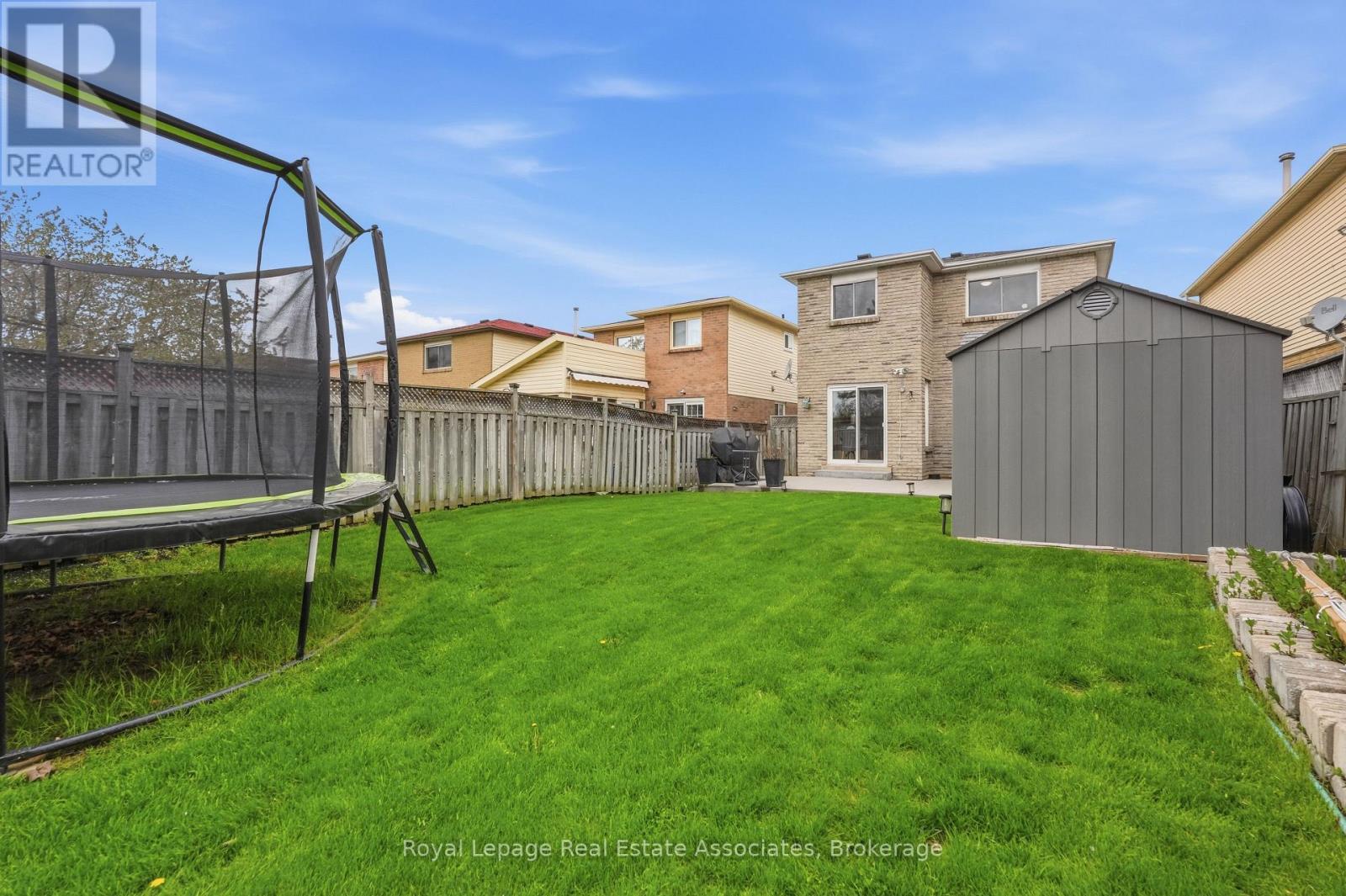 8 SPARROW COURT - 45