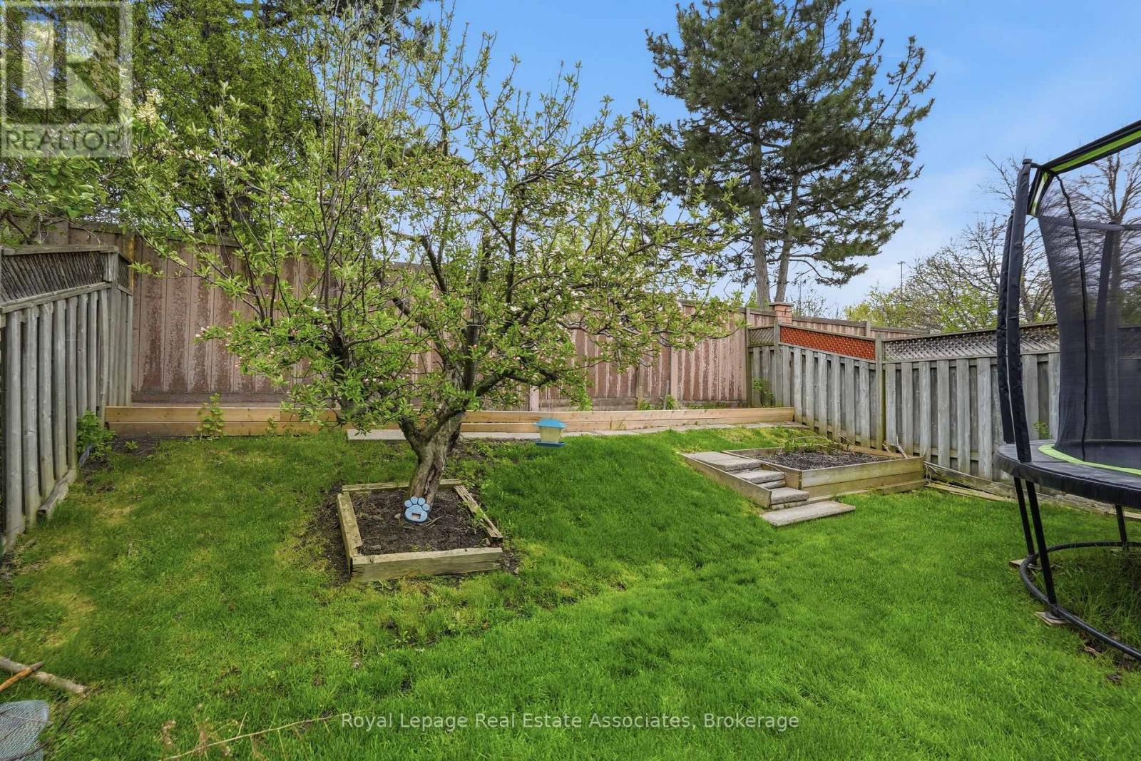 8 SPARROW COURT - 46