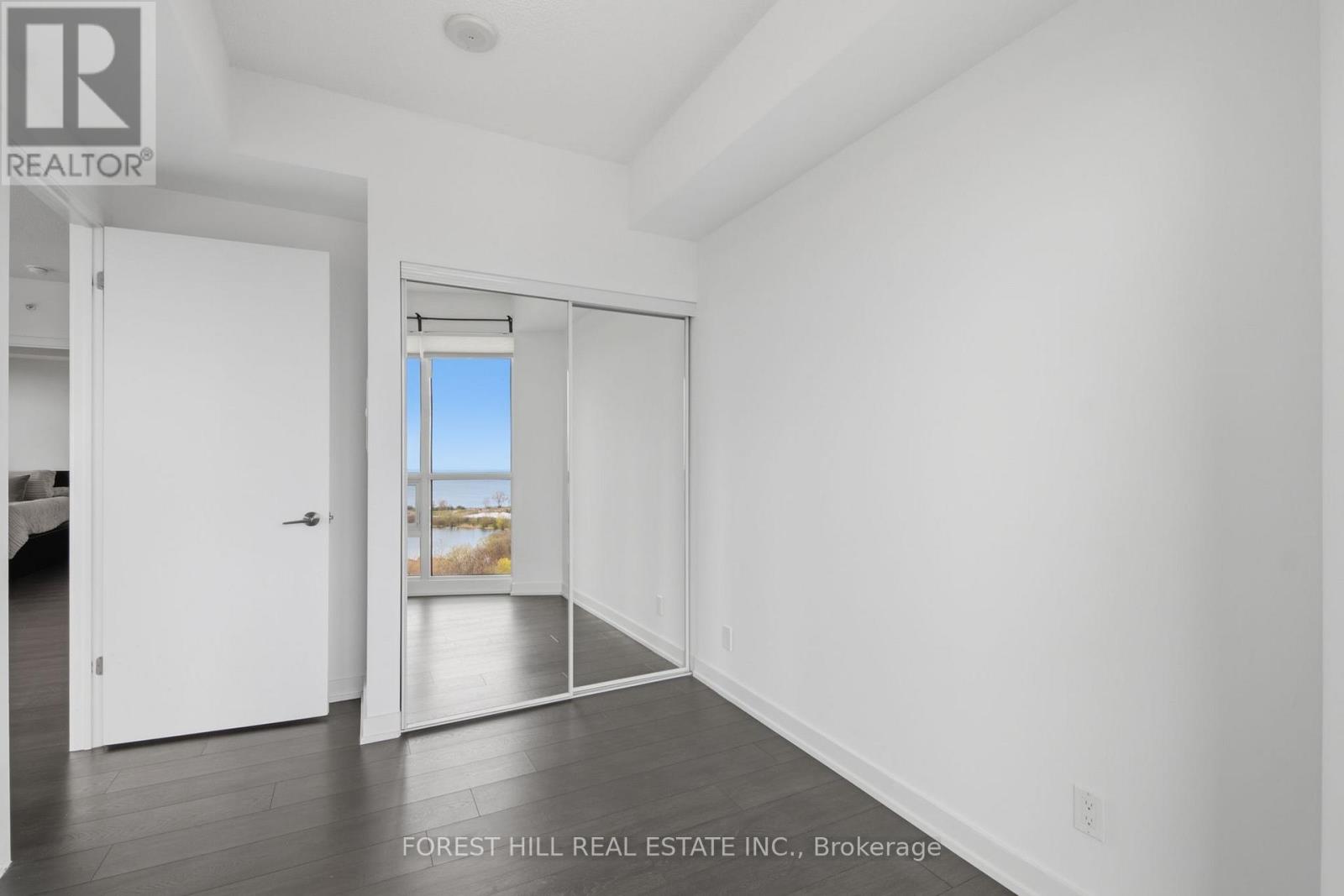 #1603 2212 LAKE SHORE BOULEVARD W - 13