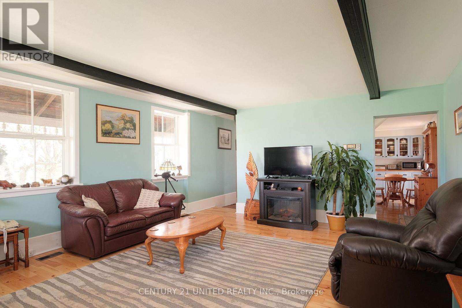 1578 HERITAGE LINE - 19