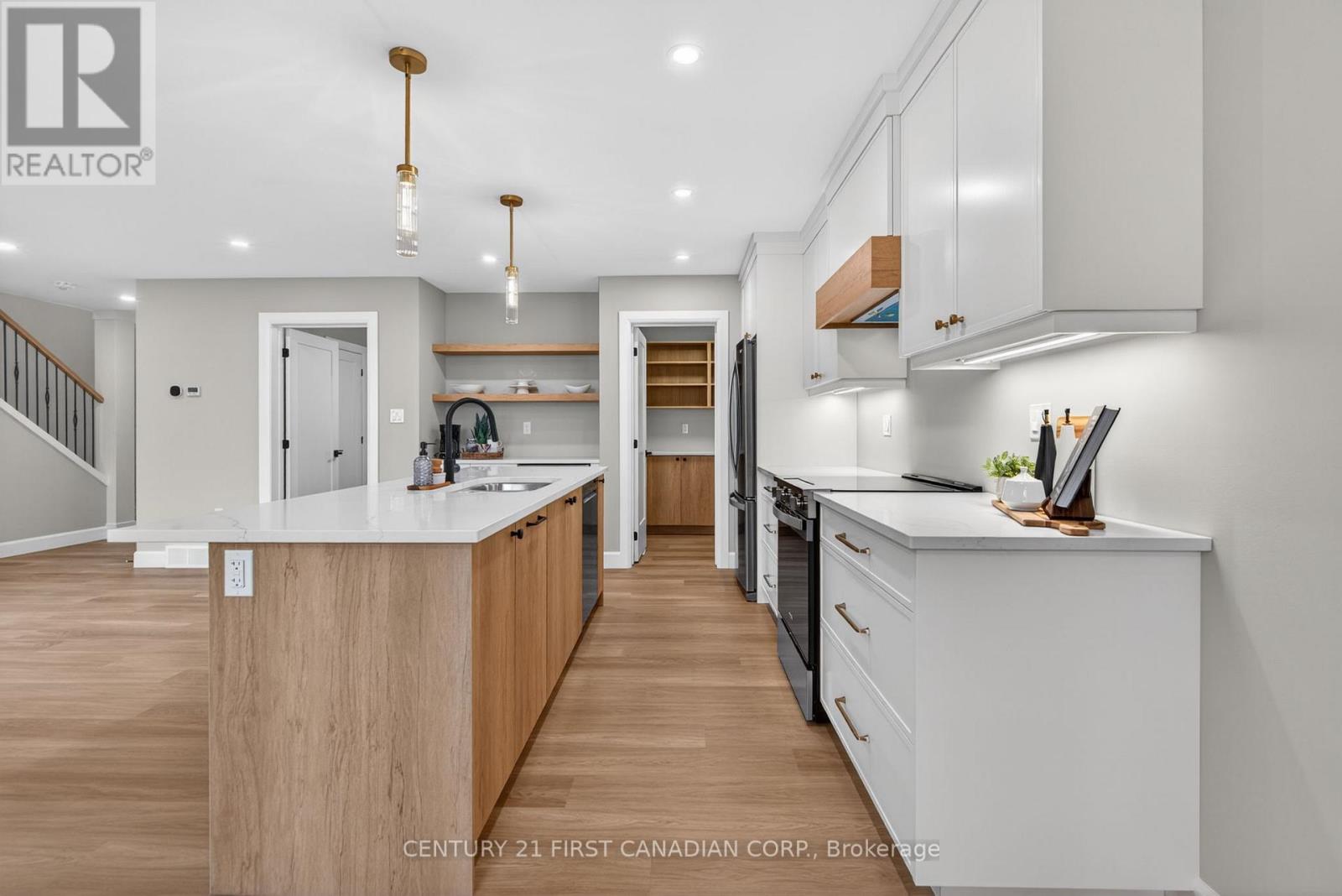 107 SHELDABREN STREET - 8