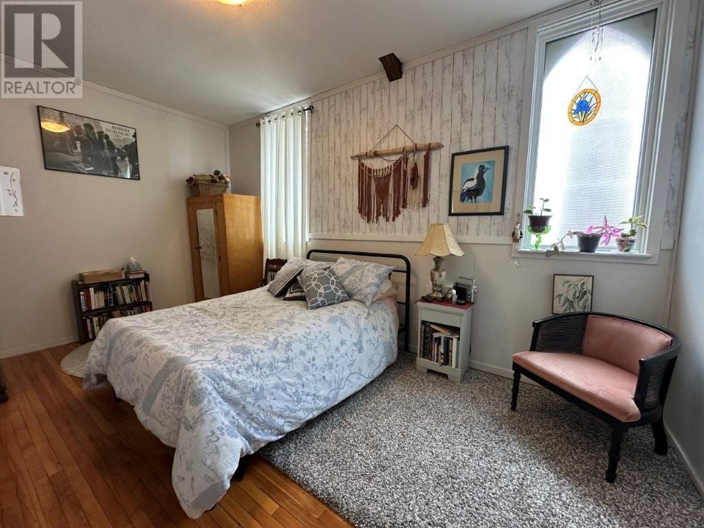 19 White Boulevard - 18