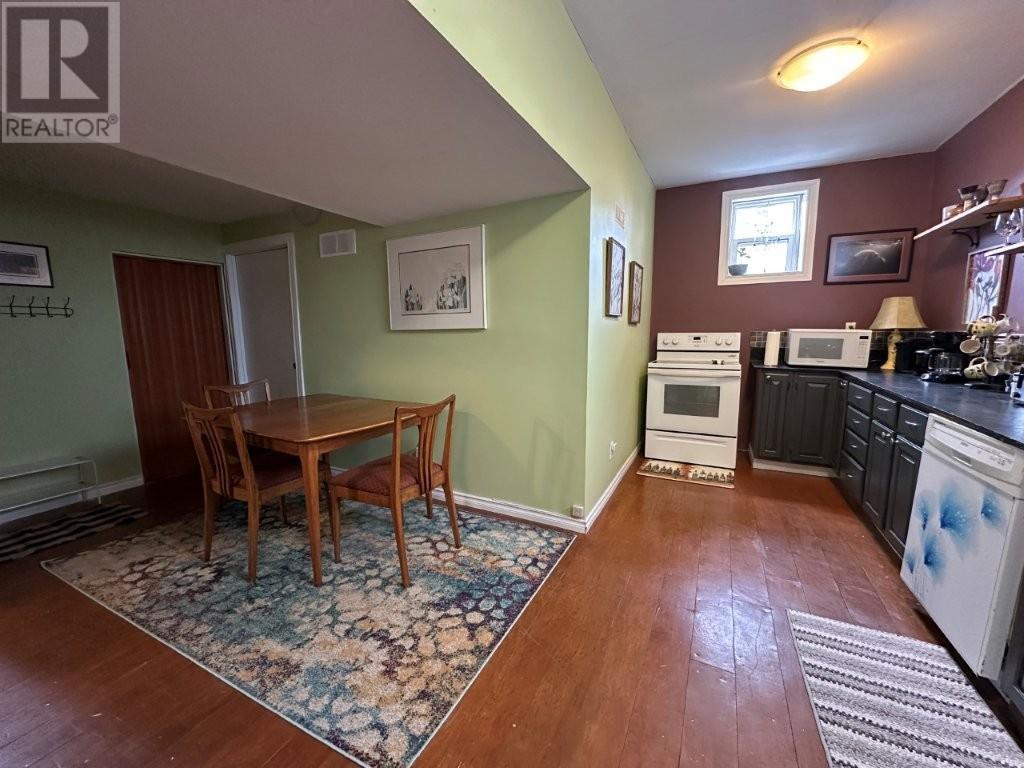 19 White Boulevard - 30