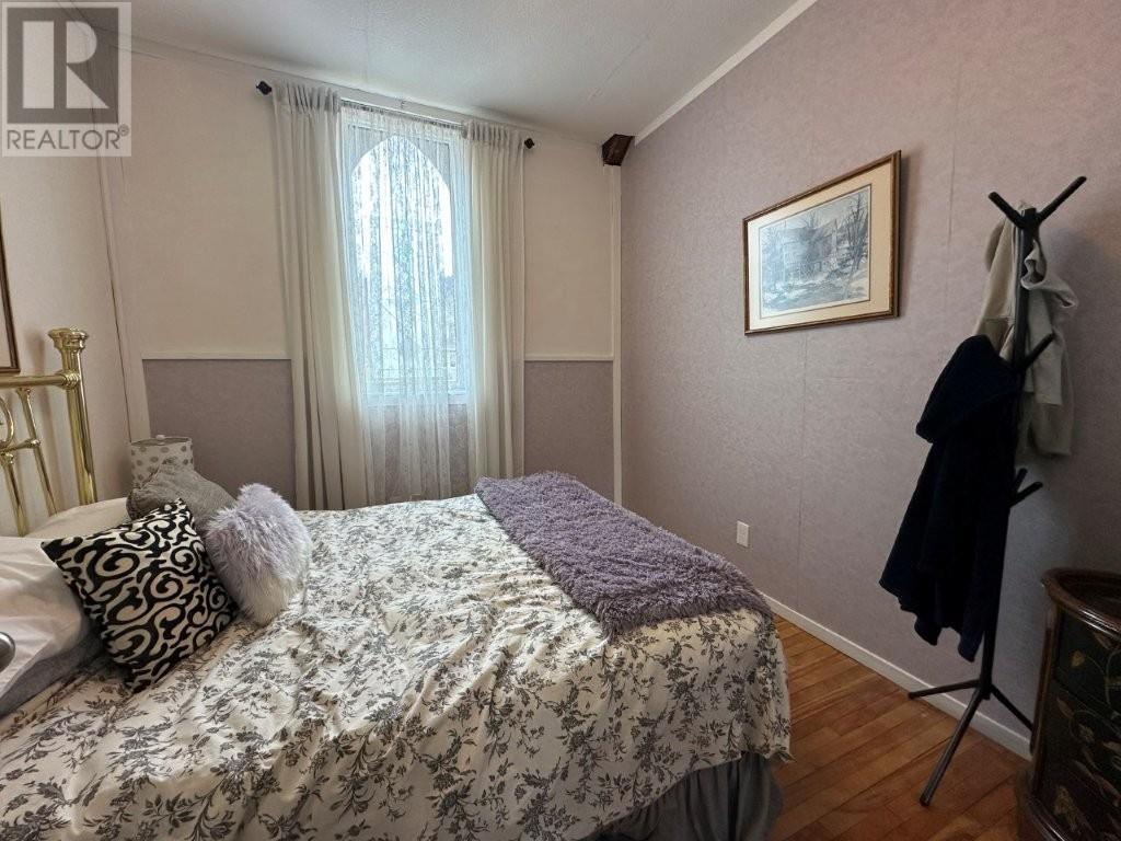 19 White Boulevard - 21