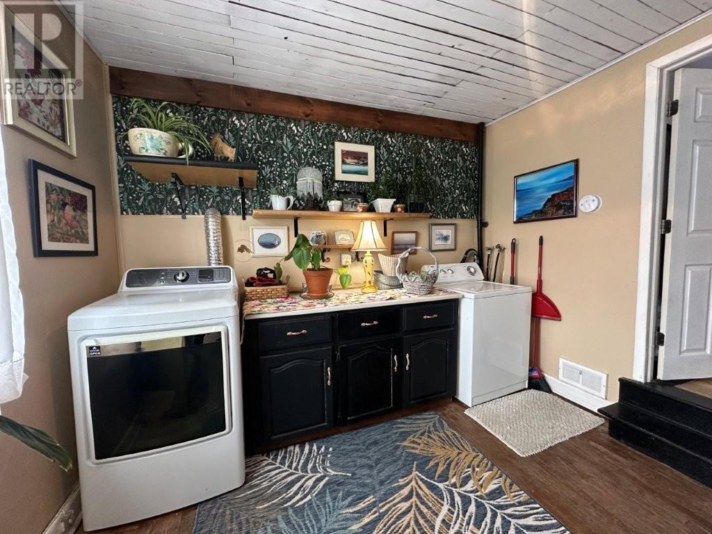 19 White Boulevard - 28