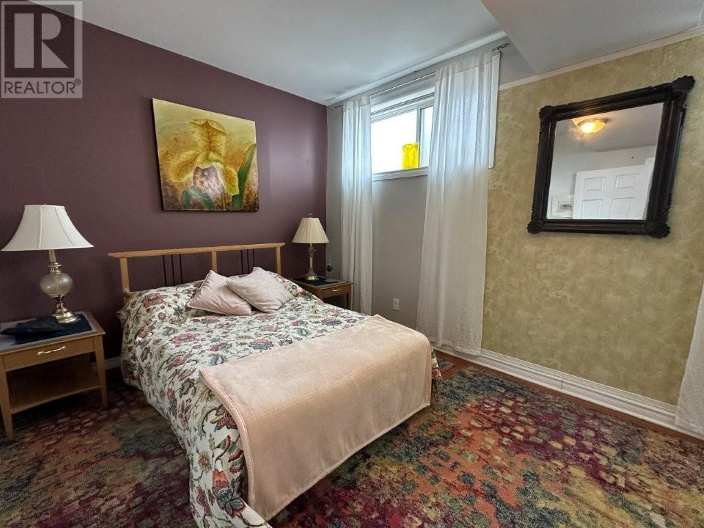 19 White Boulevard - 43