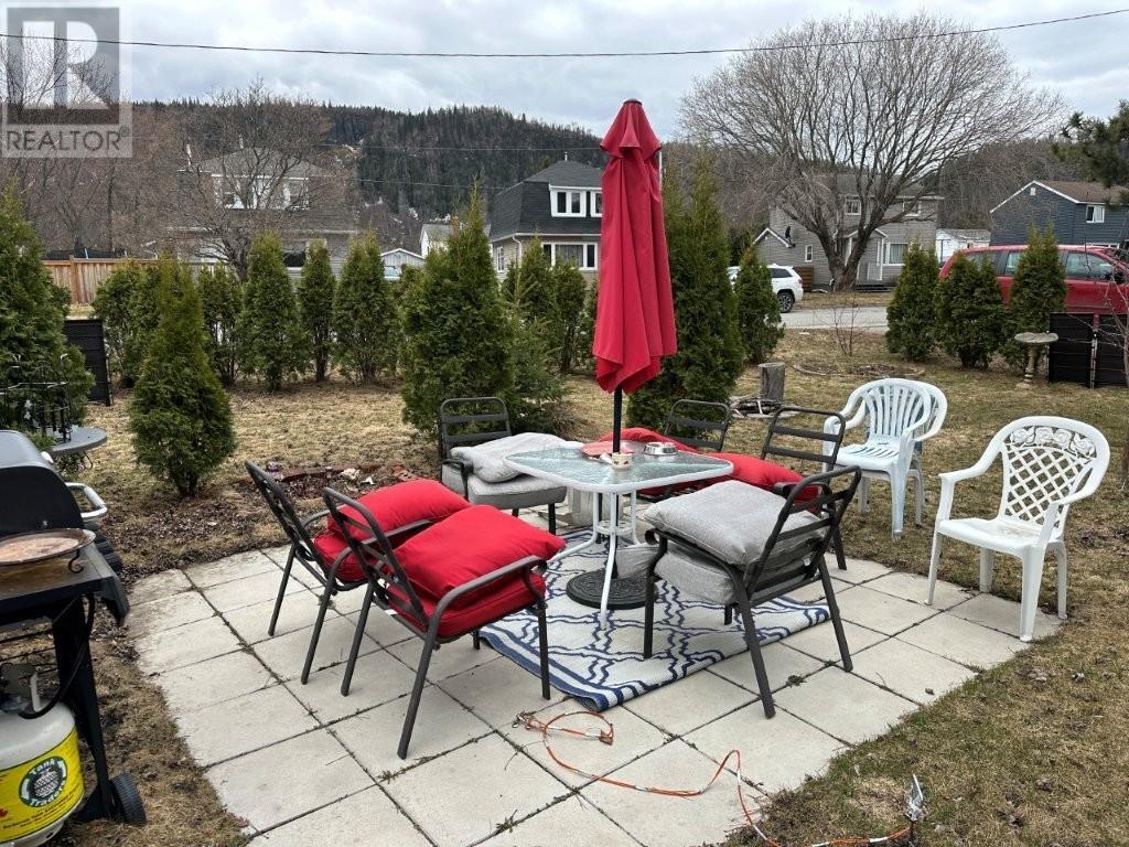 19 White Boulevard - 48