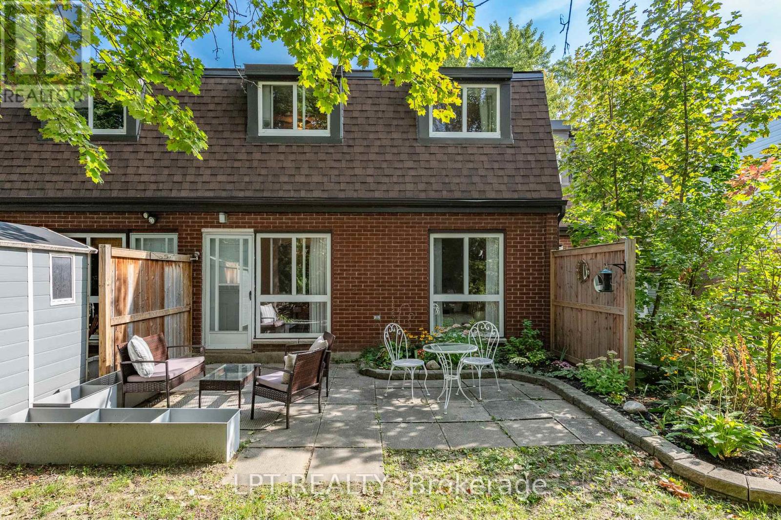 #7J 2080 OGILVIE ROAD - 1