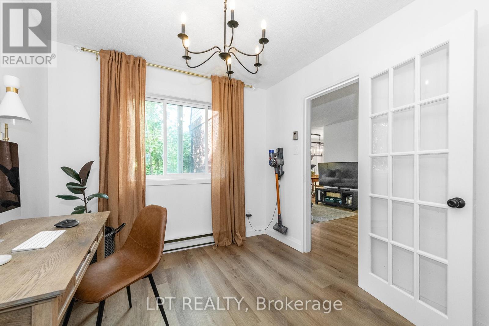 #7J 2080 OGILVIE ROAD - 19